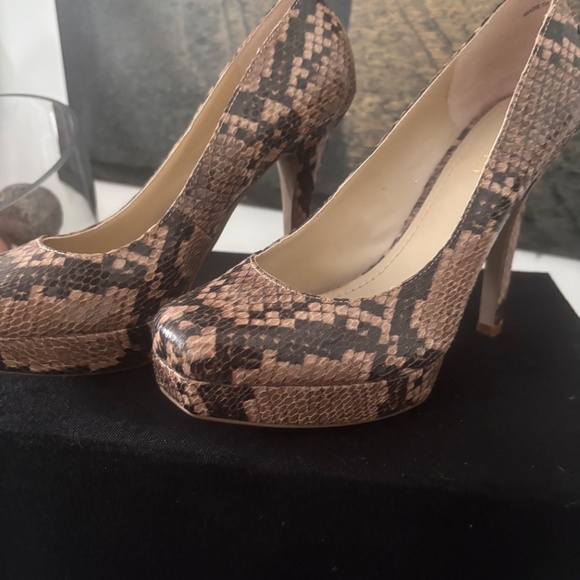 Nine West Snake Skin Platform Heels - Picture 4 of 6